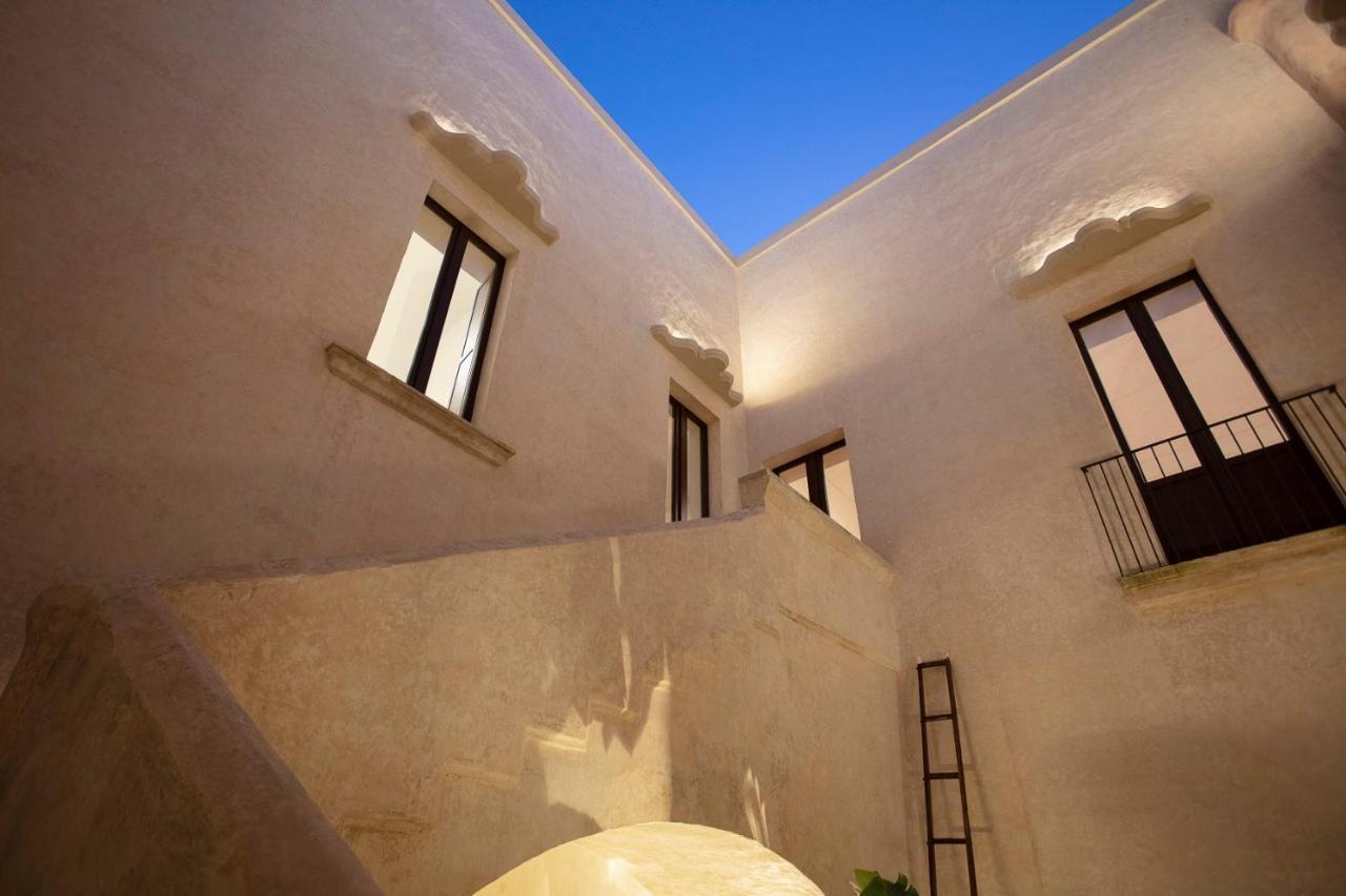 Palazzo Donna Titi Bed & Breakfast Nardo Bagian luar foto