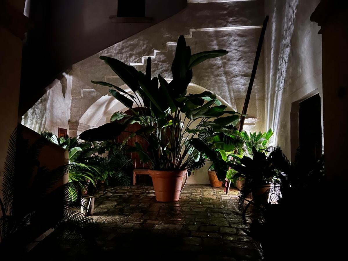 Palazzo Donna Titi Bed & Breakfast Nardo Bagian luar foto